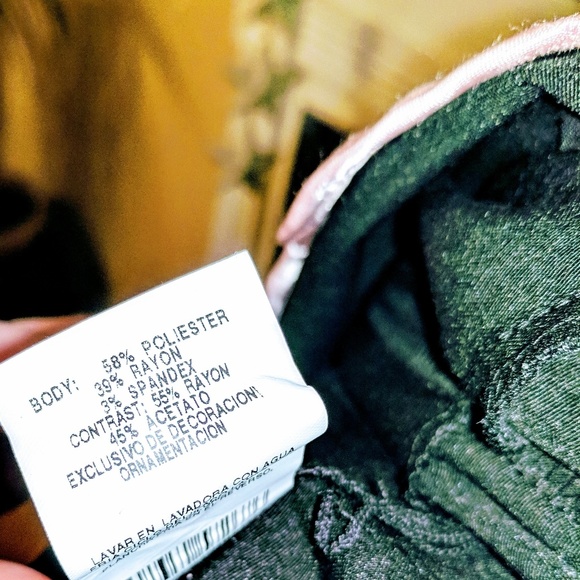 GIFTED Speechless dress - Picture 2 of 4